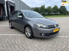 Volkswagen Golf - 1.2 TSI Highline BlueMotion