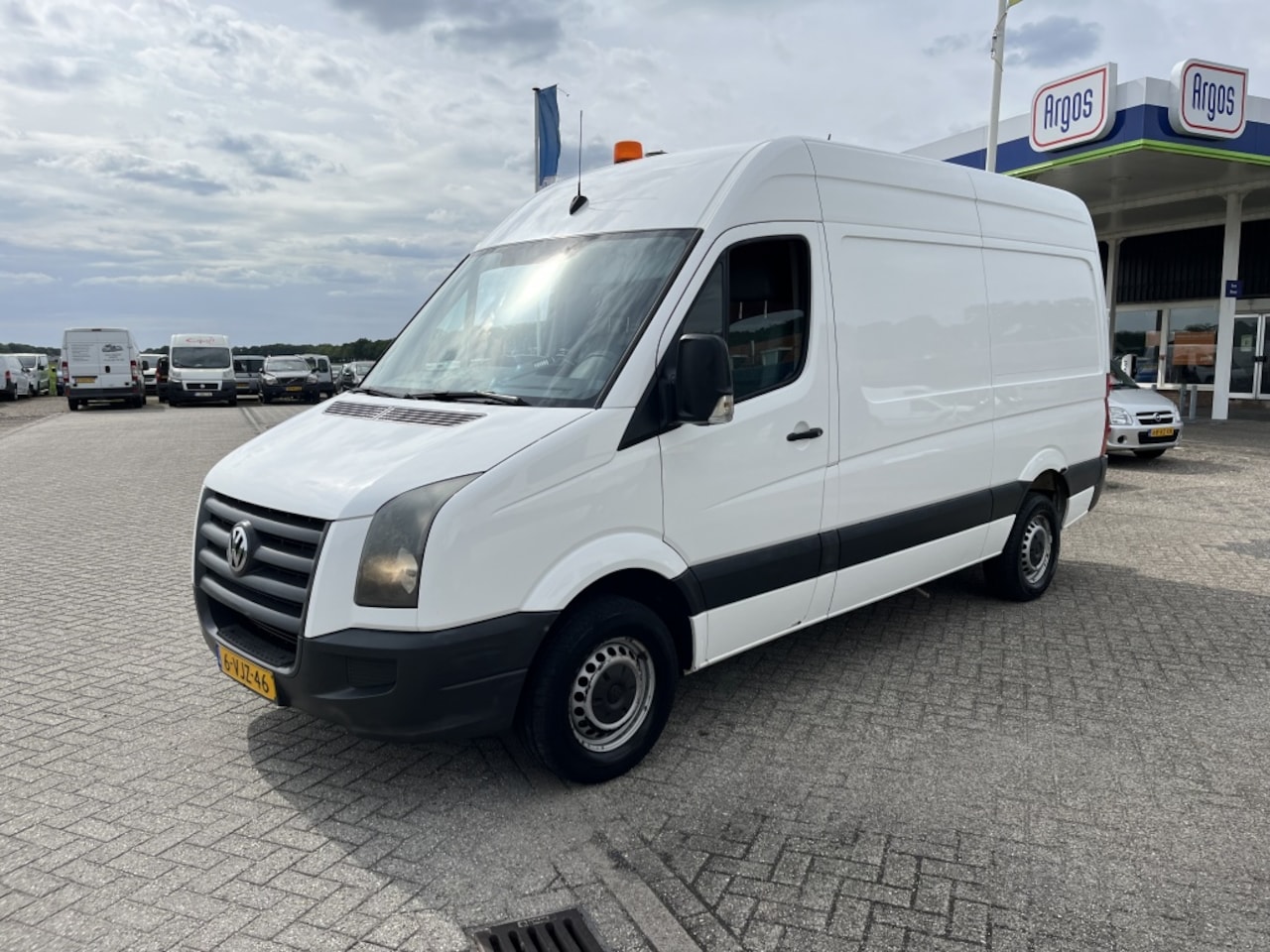 Volkswagen Crafter - 35 2.5 TDI L2H2 35 2.5 TDI L2H2 AIRCO - AutoWereld.nl