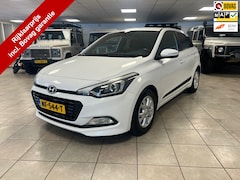Hyundai i20 - 1.0 T-GDI Go Navigatie, Parkeersensoren, Airco, Cruise control. Prijs is rijklaar Incl. 6