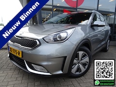 Kia Niro - 1.6 GDi Hybrid DynamicLine AUTOMAAT | TREKHAAK | NAVIGATIE | DEALER ONDERHOUDEN | CAMERA |