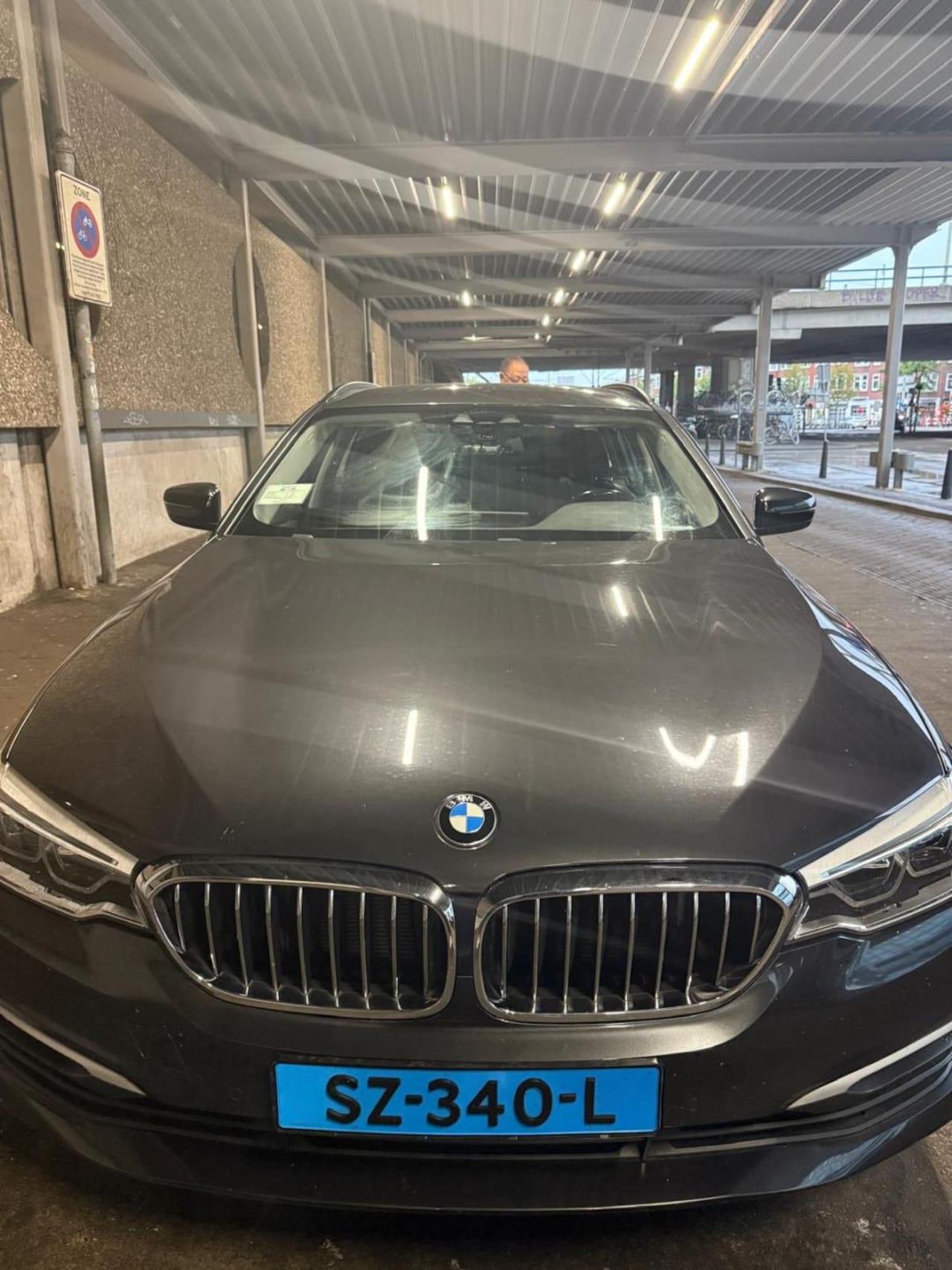 BMW 5-serie Touring - 520d High Executive 520d High Executive - AutoWereld.nl