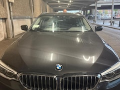BMW 5-serie Touring - 520d High Executive