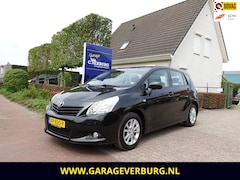 Toyota Verso - 1.8 VVT-i Aspiration Automaat (Airco, Cruise, PDC, Trekhaak, Panoramadak)
