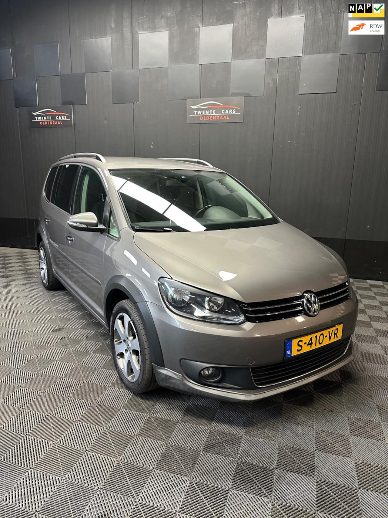 Volkswagen Touran Cross - 1.4 TSI | Navi | Clima | Cruise | Nieuwe APK | - AutoWereld.nl