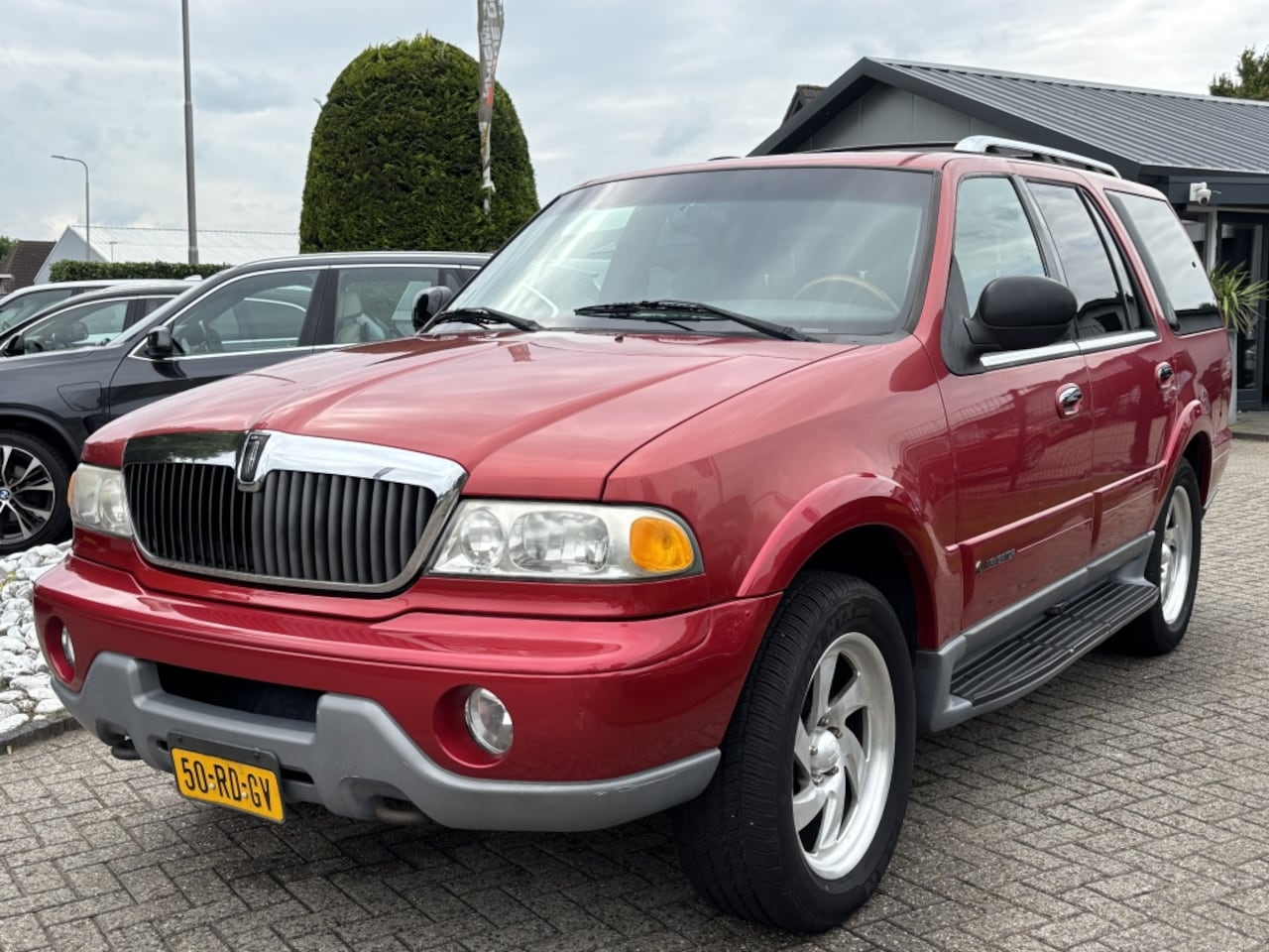 Lincoln Navigator - 5.4 V8 2001Youngtimer 7-Persoons BTW Auto - AutoWereld.nl