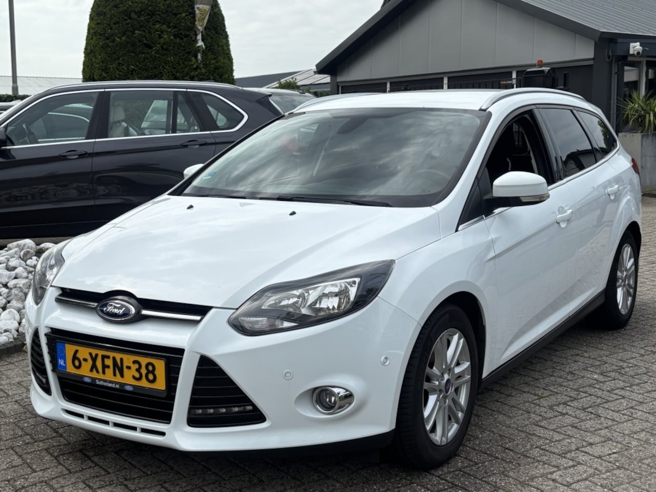 Ford Focus Wagon - 1.0 EcoBoost Titanium 2014 Wit - AutoWereld.nl