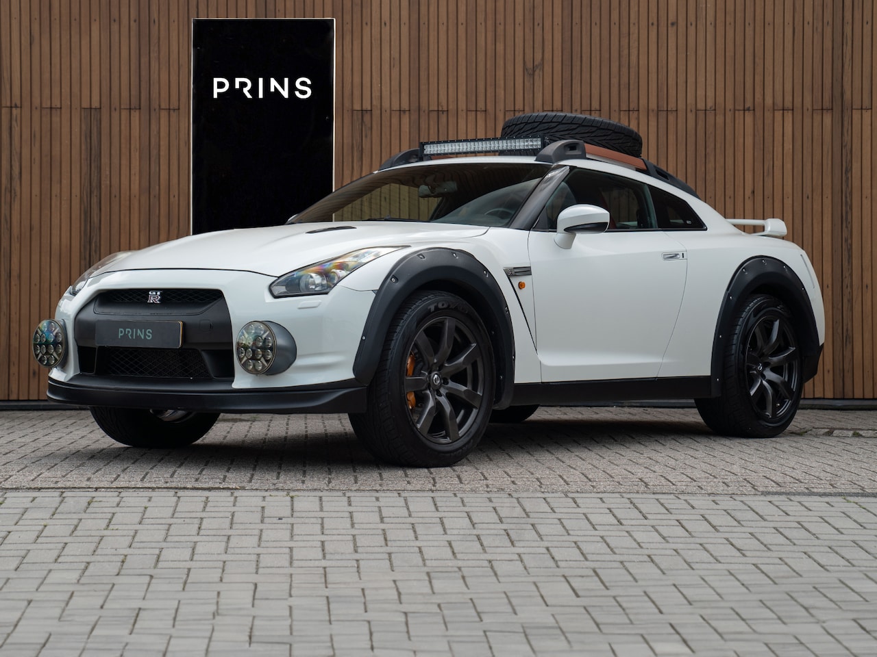 Nissan GT-R - Offroad 3.8 V6 - AutoWereld.nl