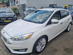 Ford Focus - 2.0 Automaat Leder Camera Unieke Auto