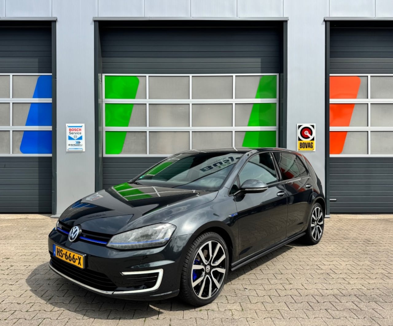 Volkswagen Golf - 1.4 TSI GTE / TREKHAAK / CRUISE CONTROL / DAB / CARPLAY - AutoWereld.nl