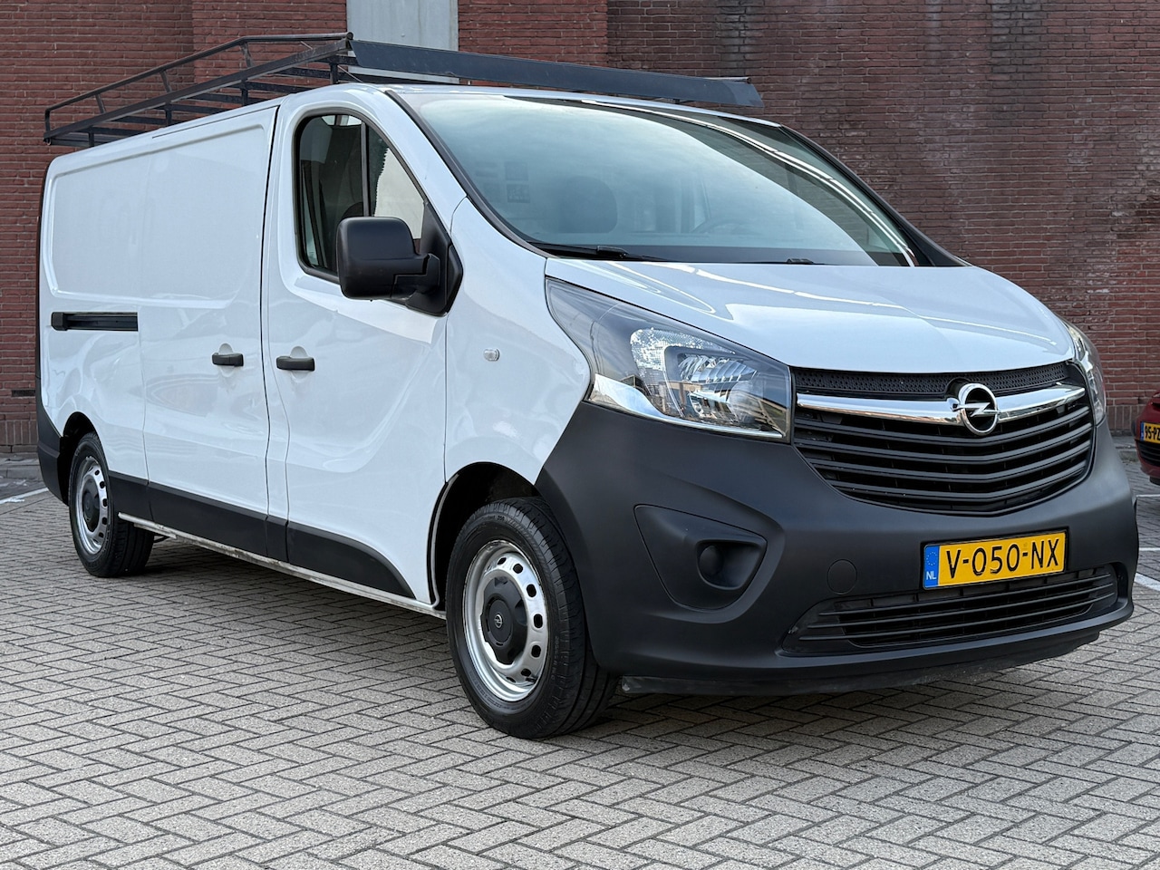 Opel Vivaro - 1.6 CDTI L2H1|AIRCO|OPRIJPLAAT|TREKHAAK|3ZITS|1EIG| - AutoWereld.nl