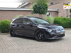 Volkswagen Golf - 2.0 TSI R 4Motion 320 PK Performance Pack Pano Adaptive Keyless 19''