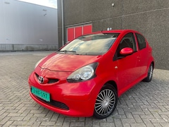 Toyota Aygo - 1.0-12V NIEUW APK
