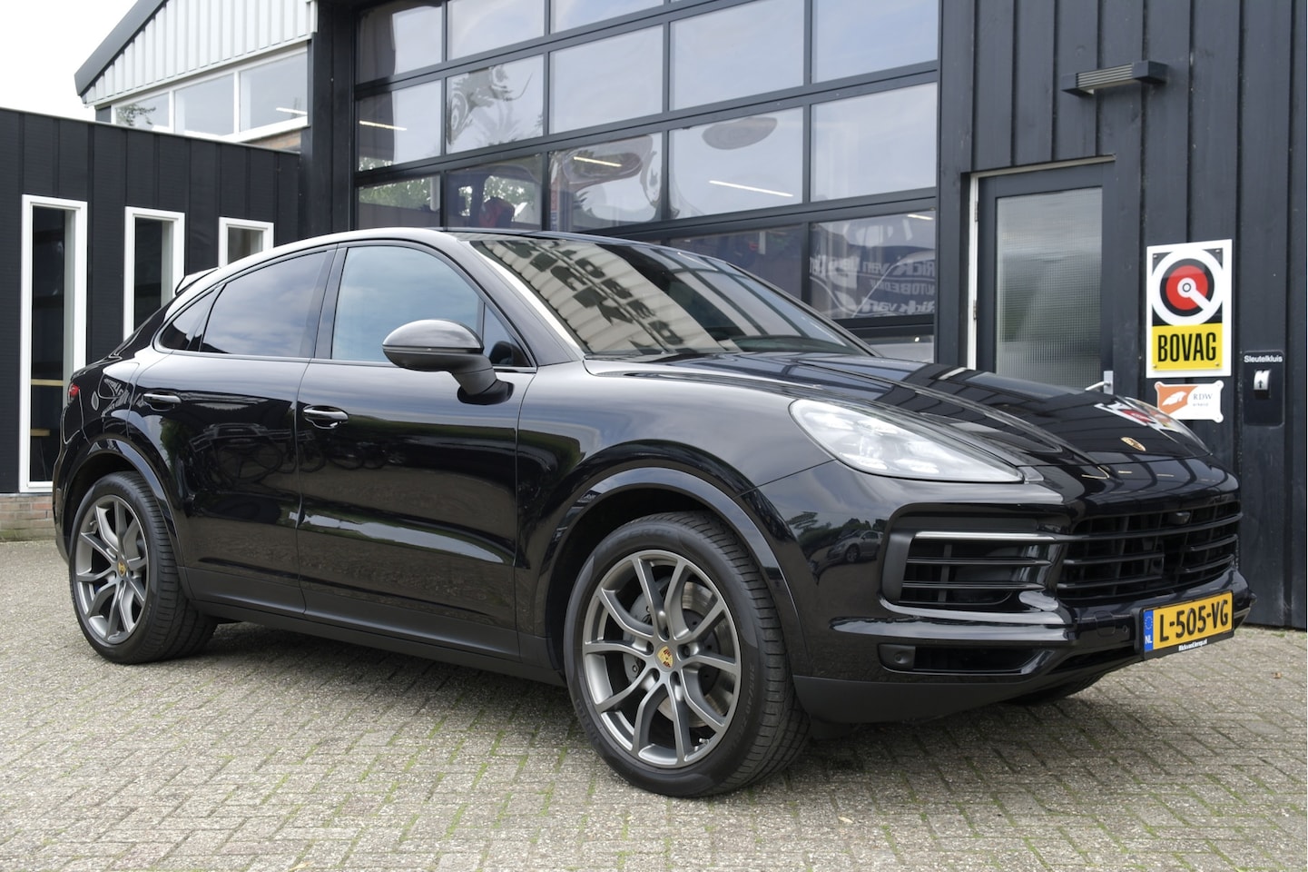 Porsche Cayenne Coupé - 2.9 S 441PK Sport Chrono | Dealer Onderhouden | Head-Up | Pano | Trekhaak - AutoWereld.nl