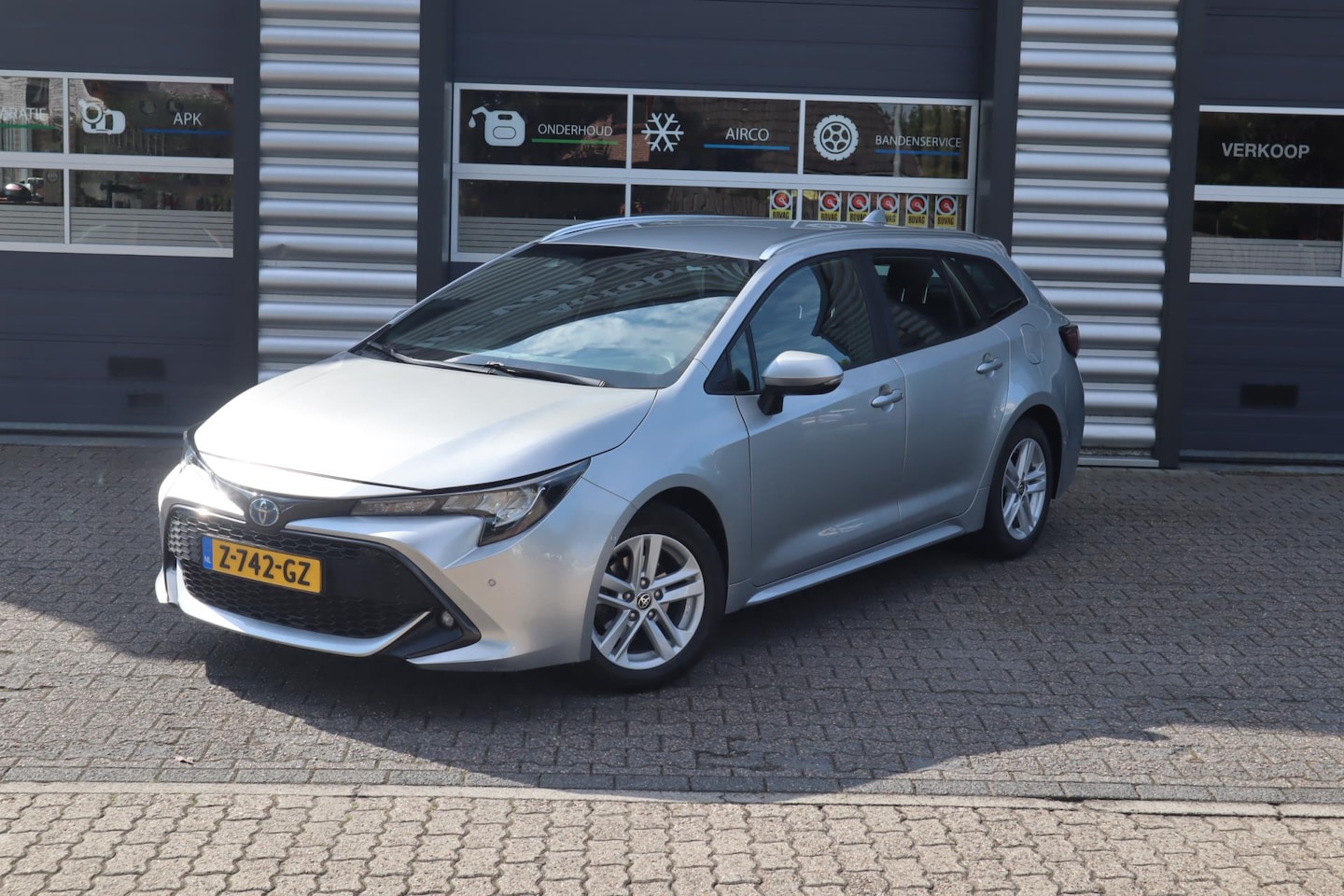 Toyota Corolla Touring Sports - 1.8 Hybrid Active 1.8 Hybrid Active - AutoWereld.nl