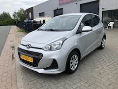 Hyundai i10 - 1.0i Comfort NAV , TEL , CRUISE C. , AIRCO