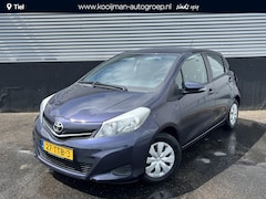 Toyota Yaris - 1.0 VVT-i Aspiration Trekhaak, Achteruitrijcamera, Airco, Cruise control, 5-deurs, Bluetoo