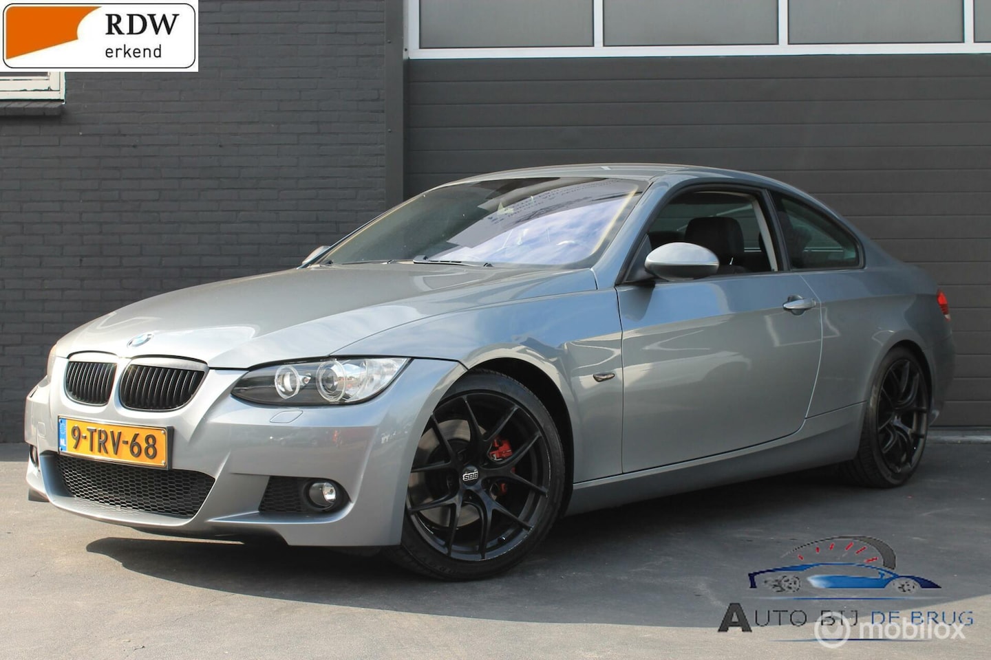BMW 3-serie Coupé - 325i Executive Automaat Xenon Alcantara - AutoWereld.nl