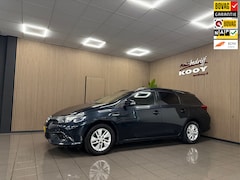 Toyota Auris - 1.8 Hybrid Comfort * Cruise control / Airco-ecc / LM Velgen / NL Auto