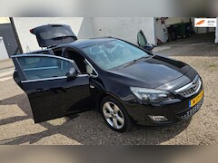 Opel Astra - 1.4 Turbo Cosmo vol opties