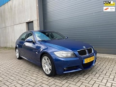 BMW 3-serie - 320i EXE M NAVI CLIMA PDC NAP 2007