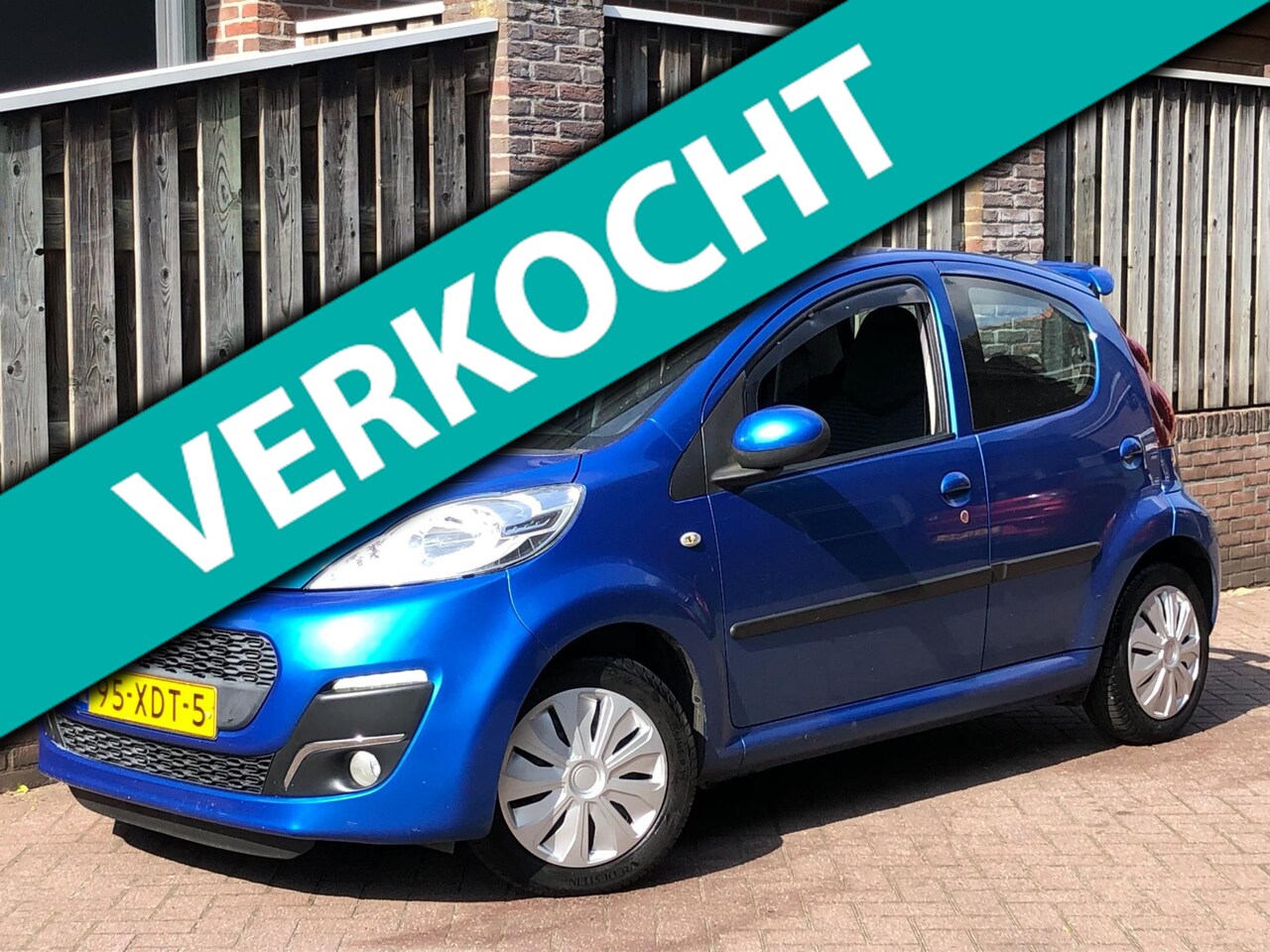 Peugeot 107 - 1.0 Active 5-deurs! AIRCO, 128DKM, spoiler, APK 2026! - AutoWereld.nl