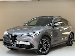 Alfa Romeo Stelvio - 2.0 T AWD Super, 200Pk, 2018, 1ste eigenaar, BTW auto, Dealeronderhouden, Panoramadak, Spo
