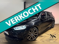 BMW 1-serie - 120i Executive PANO KEYLESS VOL'