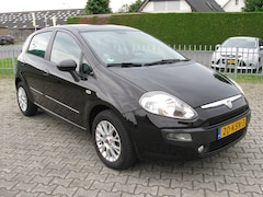 Fiat Punto Evo - 1.4 Dynamic , 5 Drs., 108.933 Km , Nederlandse auto!