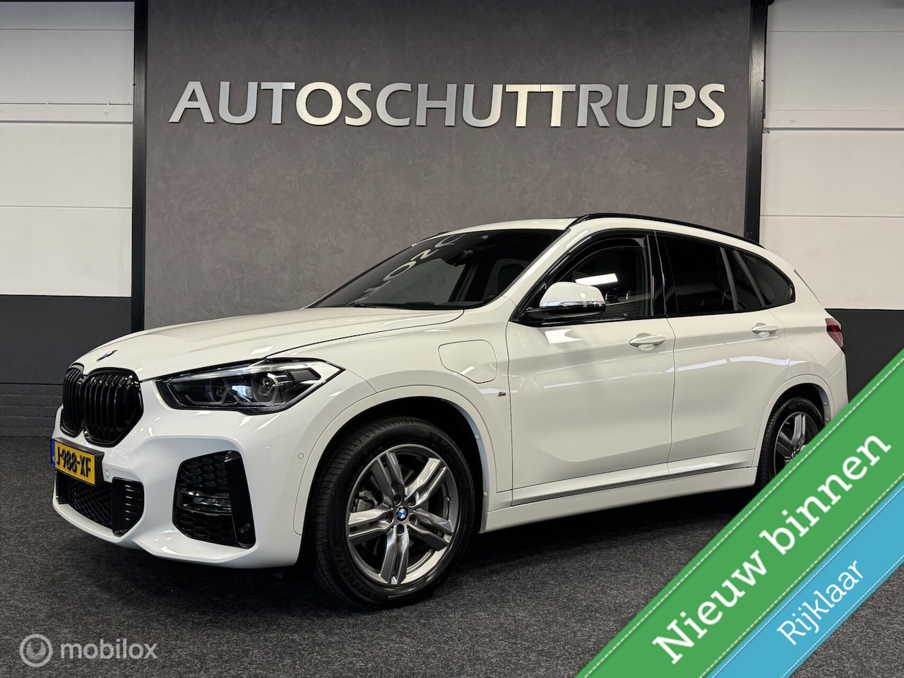 BMW X1 - xDrive25e High Executive M Sport / Pano / H-K / Nap - AutoWereld.nl