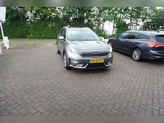 Kia Niro - 1.6 GDi Hybrid DynamicLine TREKHAAK CRUISE CAMERA CARPLAY