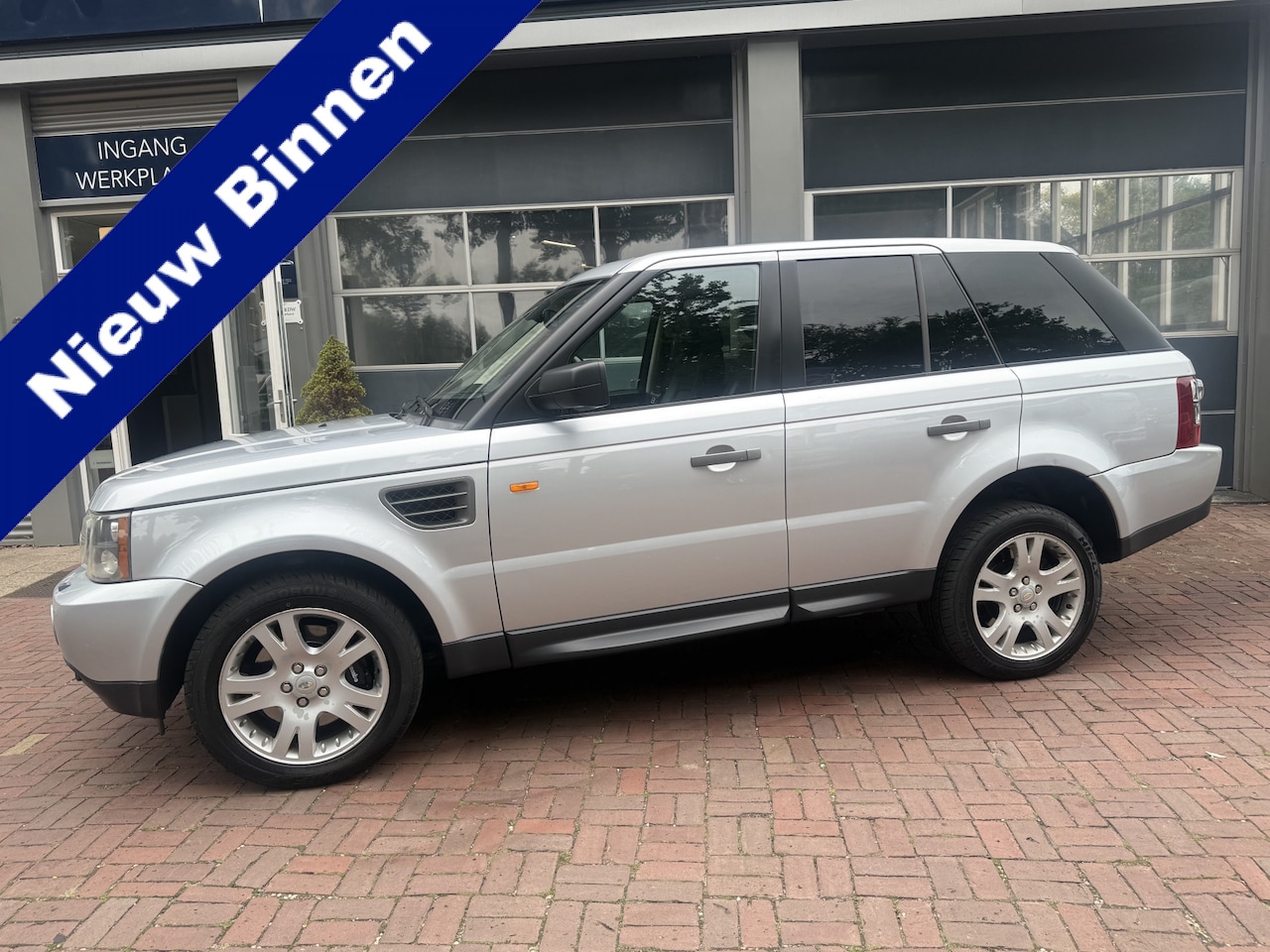 Land Rover Range Rover Sport - 2.7 TdV6 HSE Luxe Youngtimer | Topstaat! | Trekhaak | Leer | Schuifdak | Nieuw banden! - AutoWereld.nl