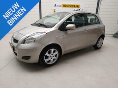 Toyota Yaris - 1.3 VVTi Comfort Airco | Audio | Cv o afstand |Lmv | Dealer onderhouden
