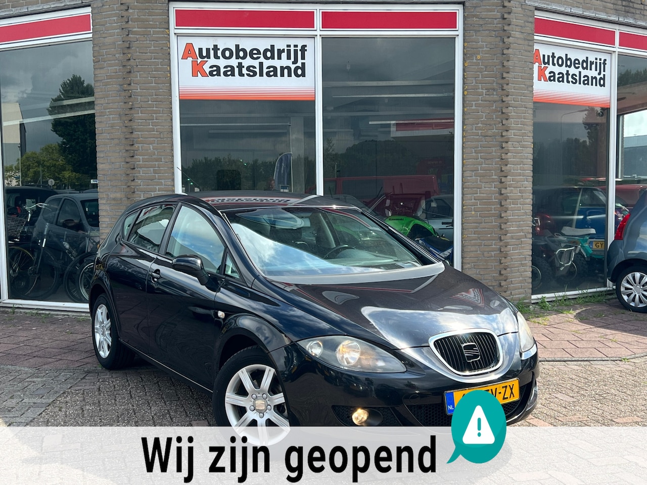 SEAT Leon - 1.6 Stylance - Clima - Cruise - NIEUWE APK - - AutoWereld.nl