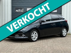Toyota Auris - 1.8 Hybrid Dynamic AUTOMAAT / NAVI / CRUISE