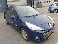 Peugeot 207 - 1.4 VTi Style