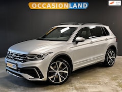 Volkswagen Tiguan - 1.4 TSI eHybrid R-Line Business+|PANO|ACC|IQ|STOELV|360|TREKHAAK|KEYLESS|CARPLAY|SFEER|20I