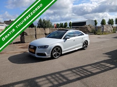 Audi A3 Limousine - 1.6 TDI 3x S-Line - Pano - DSG - NW APK - NAP