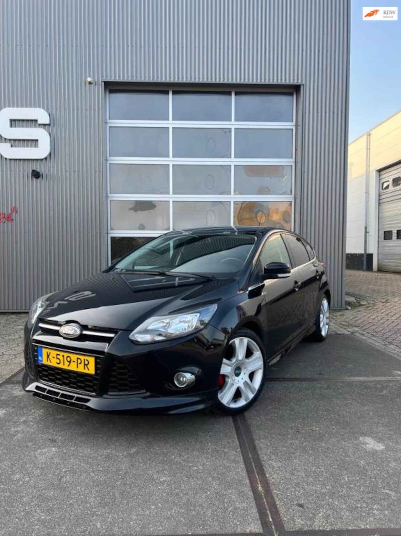 Ford Focus - 1.0 EcoBoost Titanium 1.0 EcoBoost Titanium - AutoWereld.nl