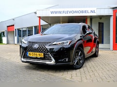Lexus UX - 250h Business Line Clima|PDC|LMV|Alcantara