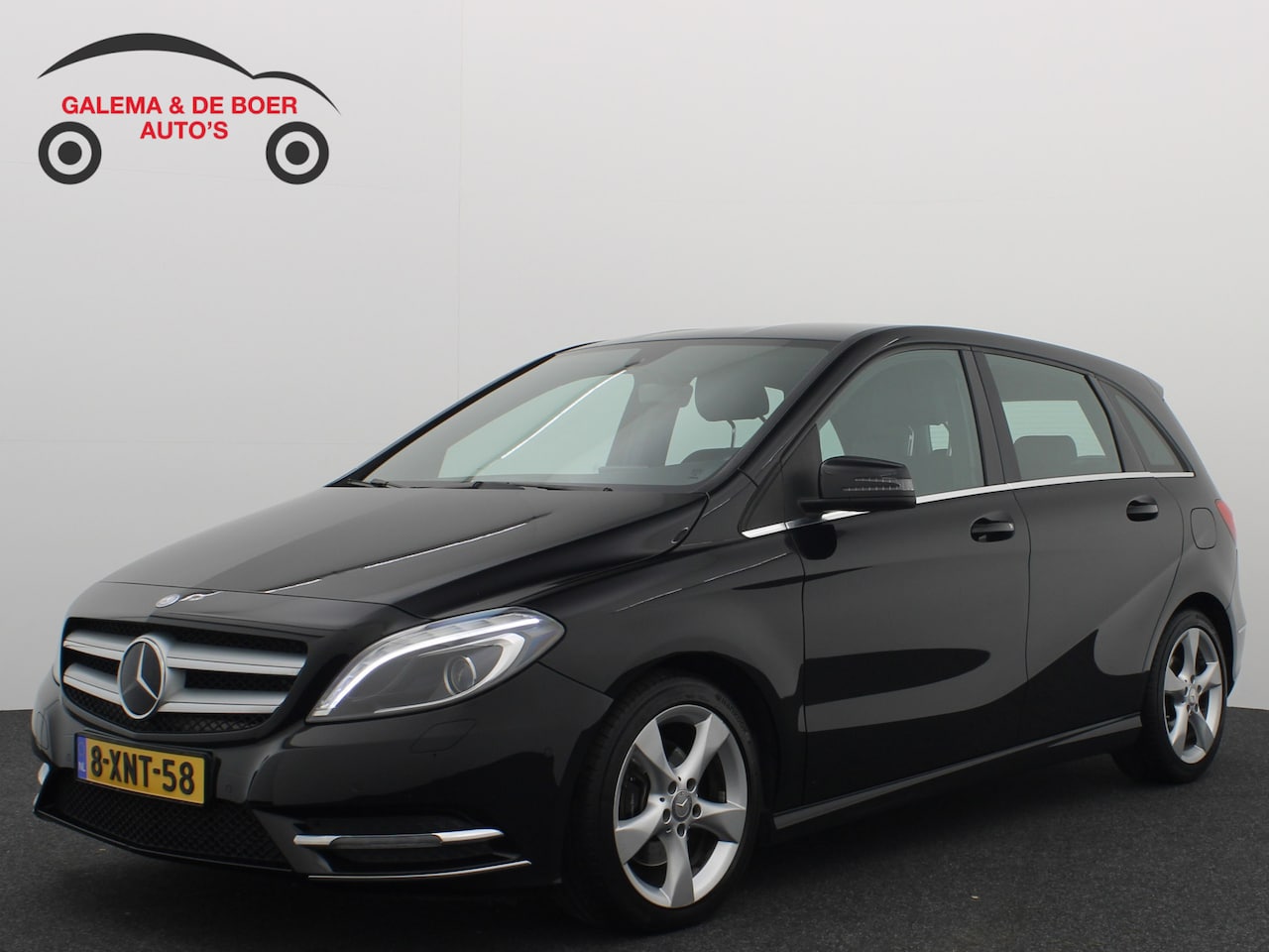 Mercedes-Benz B-klasse - 180 Prestige Comfort AUTOMAAT / XENON / NAVI / AIRCO / PDC / CRUISE / BLUETOOTH / NL-AUTO - AutoWereld.nl