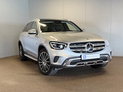 Mercedes-Benz GLC-klasse - 300e 4 Matic Luxury-PANORAMA-360 CAMERA-TREKHAAK-DODEHOEK-COMPLEET