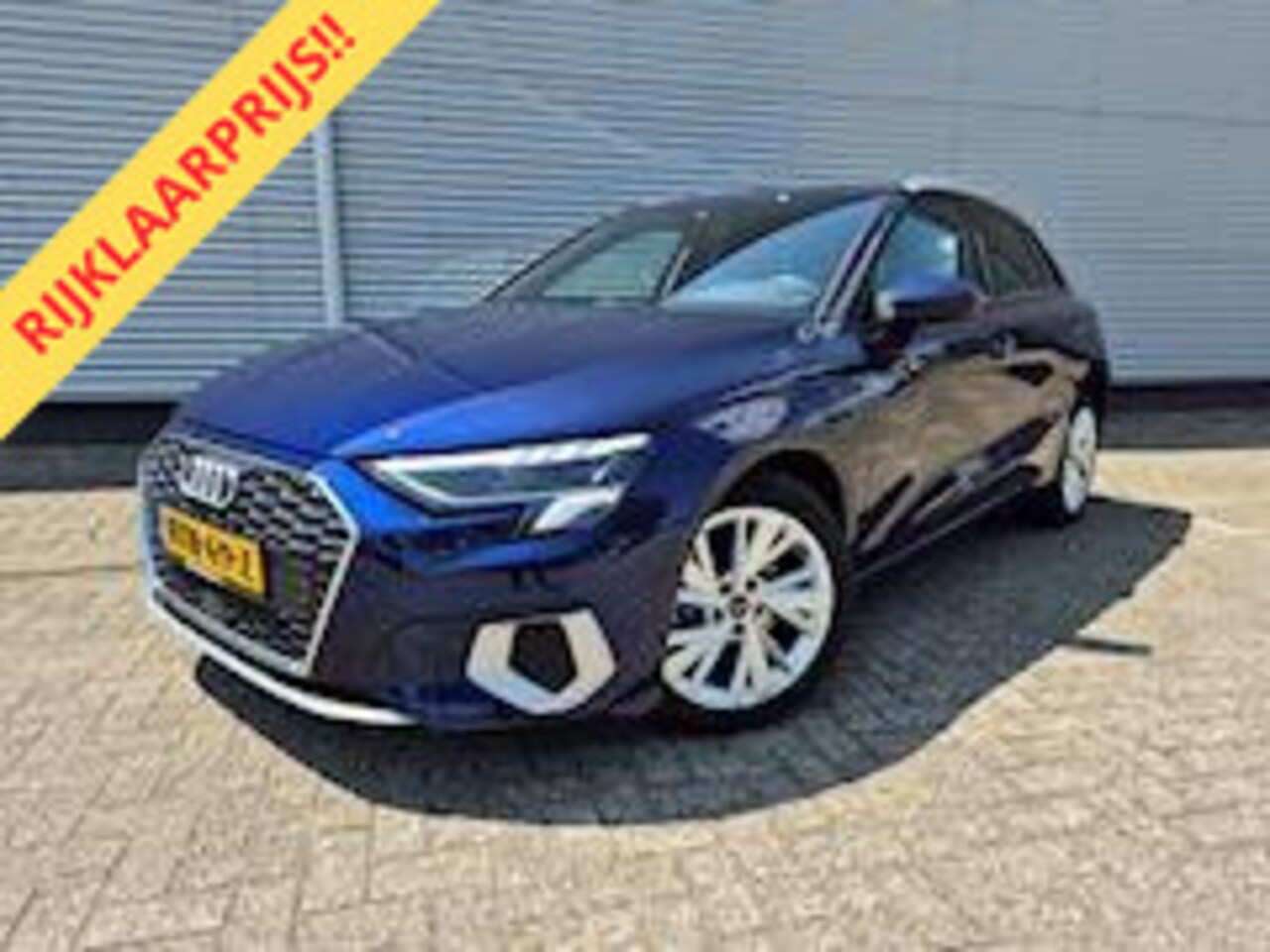 Audi A3 Sportback - 40 TFSI e Advanced edition 40 TFSI e Advanced edition,carplay/android,parkeersensoren/camera,stoelverwarming,armsteun - AutoWereld.nl