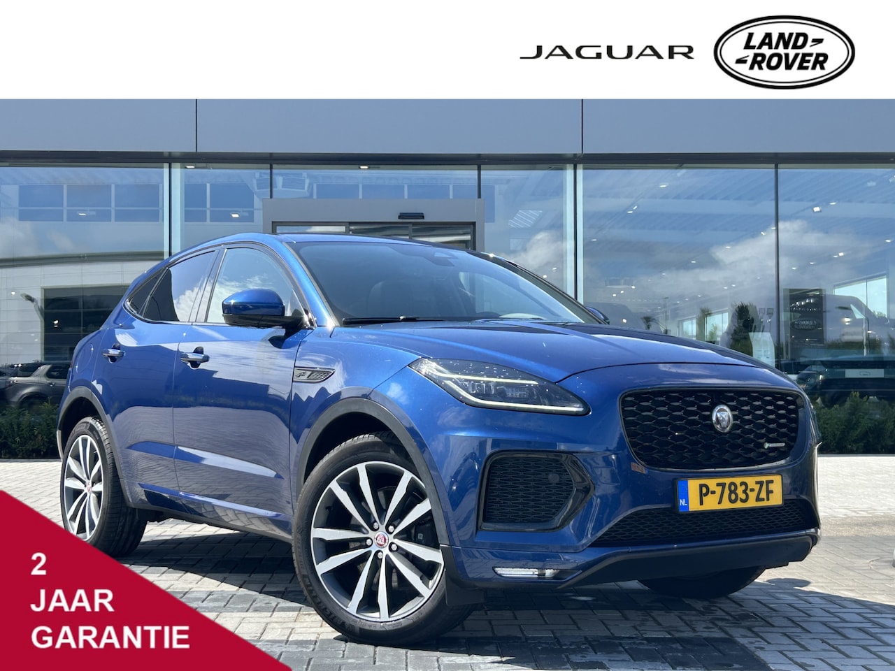 Jaguar E-Pace - P300e 309pk AWD R-Dynamic SE | Panoramadak | Meridian Audio | Stoelverwarming | Draadloos - AutoWereld.nl