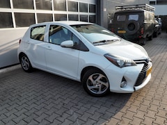 Toyota Yaris - HYBRID 1.5 Trend CLIMA CRUISE NAVI CAMERA LM VELGEN