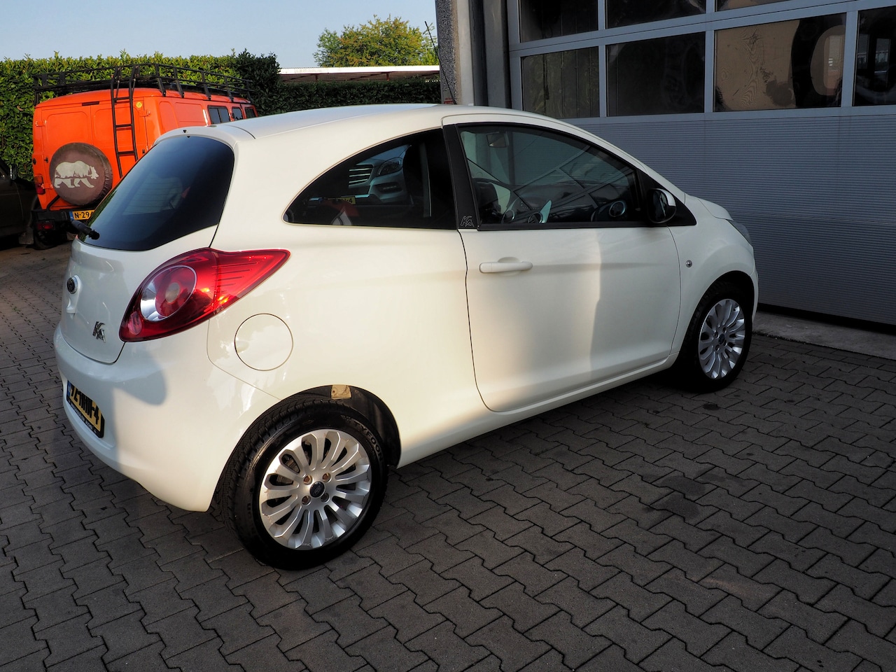Ford Ka - 1.2 Titanium AIRCO LM VELGEN ELEK. PAKKET NL AUTO