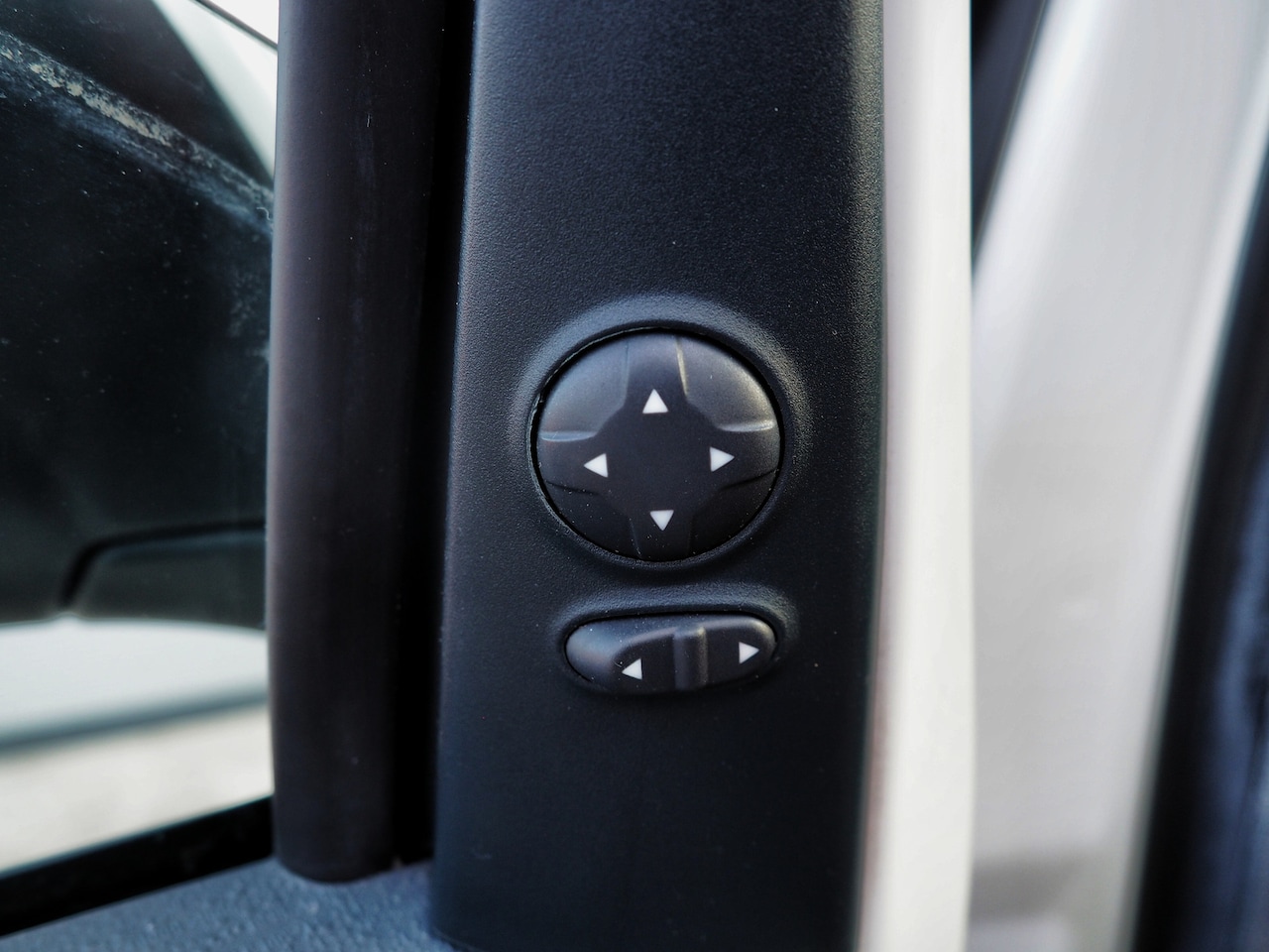 Ford Ka - 1.2 Titanium AIRCO LM VELGEN ELEK. PAKKET NL AUTO