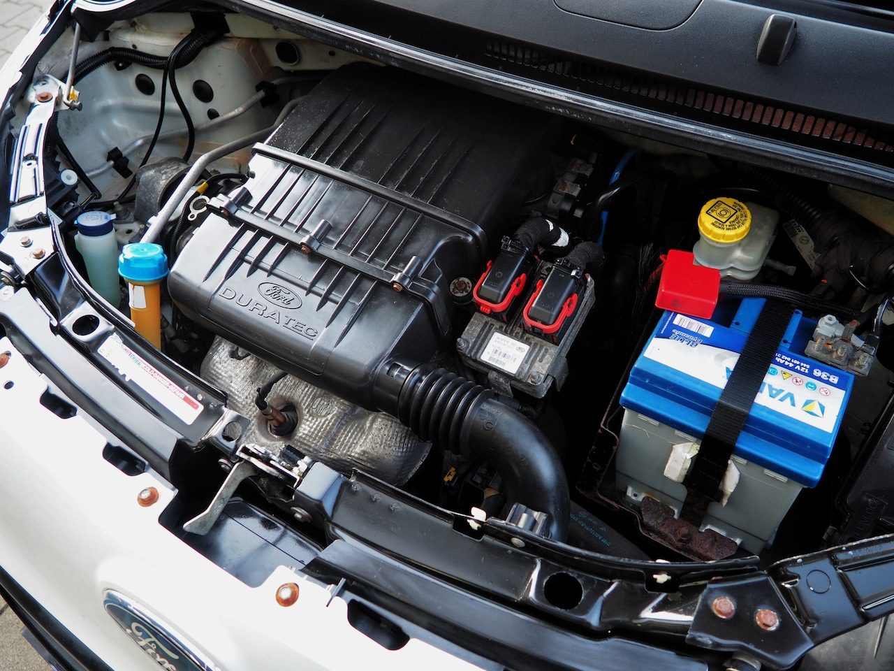 Ford Ka - 1.2 Titanium AIRCO LM VELGEN ELEK. PAKKET NL AUTO