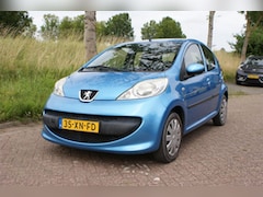 Peugeot 107 - 1.0-12V XS