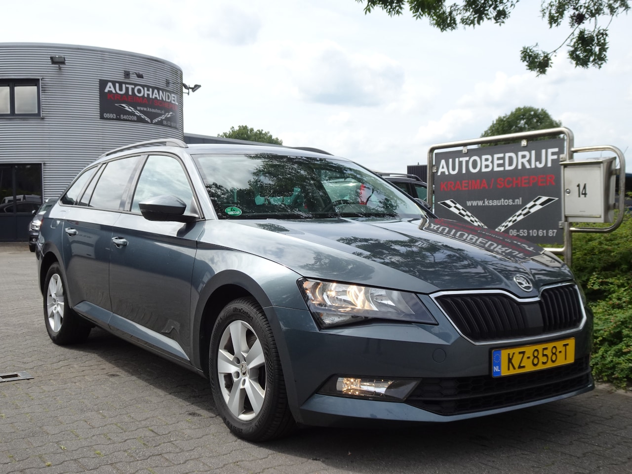 Skoda Superb Combi - 1.4 TSI Active Business 1.4 TSI Active Business - AutoWereld.nl