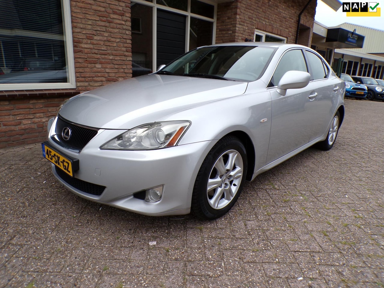 Lexus IS - 250 Business 250 Business - AutoWereld.nl